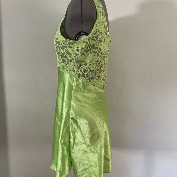 Victoria's Secret Sz M Y2K Lime Green Lace and Satin Slip Dress Lingerie - Picture 3 of 8